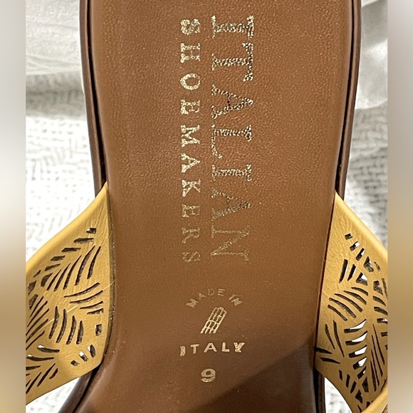 NWT Italian shoemakers, size 9 wedges - Picture 5 of 5